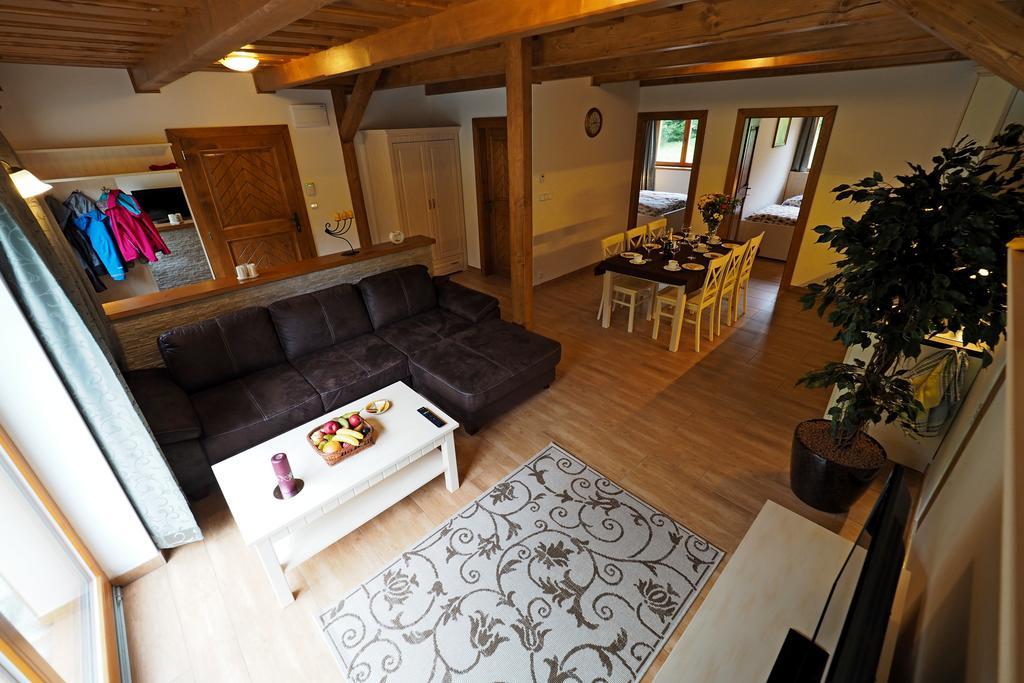 Pod Milonovou Apartment Velke Karlovice Exterior photo